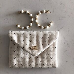 Chic White Beaded Hoop Earrings and Pouch Set